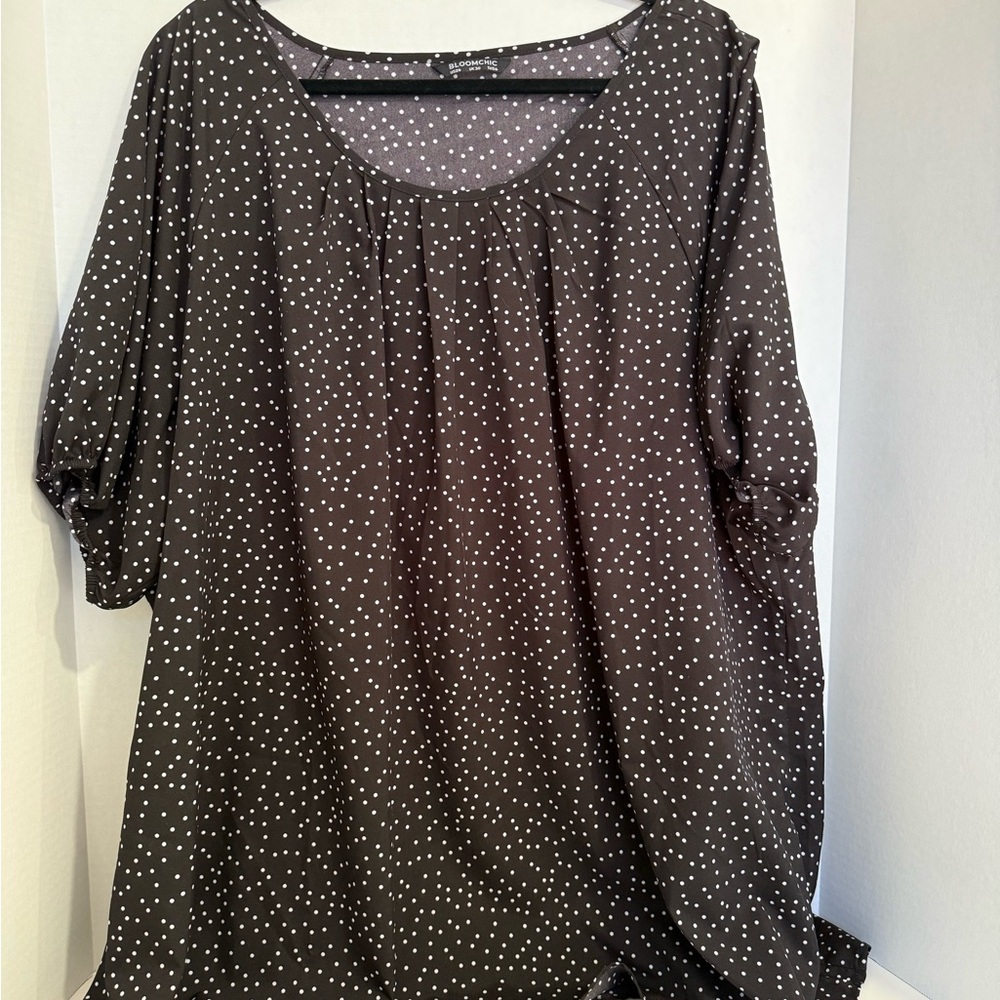 BloomChic Black Scoop Neck Polka Dot Tunic